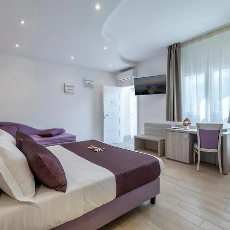 Soffio D'estate Hotel 3*