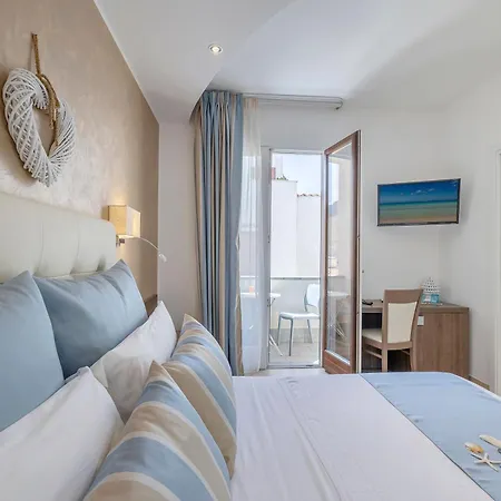 Soffio D'estate Hotel 3*